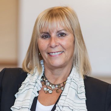 Carolyn Tragni, Dean—Academic Engagement and Administration—CIA Academic Support Services
