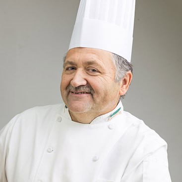 Hans Welker, CIA Faculty on the New York campus, Associate Professor—Baking and Pastry Arts.