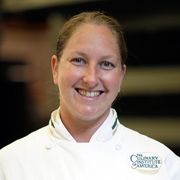 Lisa Kirschner ’08, Lecturing Instructor—Baking and Pastry Arts