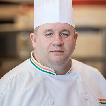 Matthew D. Ona ’01, CIA Faculty, Lecturing Instructor—Culinary Arts at the New York campus.