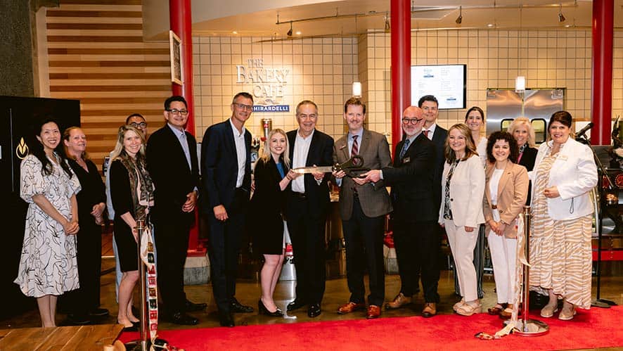 On June 7, The Bakery Café by Ghirardelli was dedicated at the Culinary Institute of America at Greystone in St. Helena, CA.