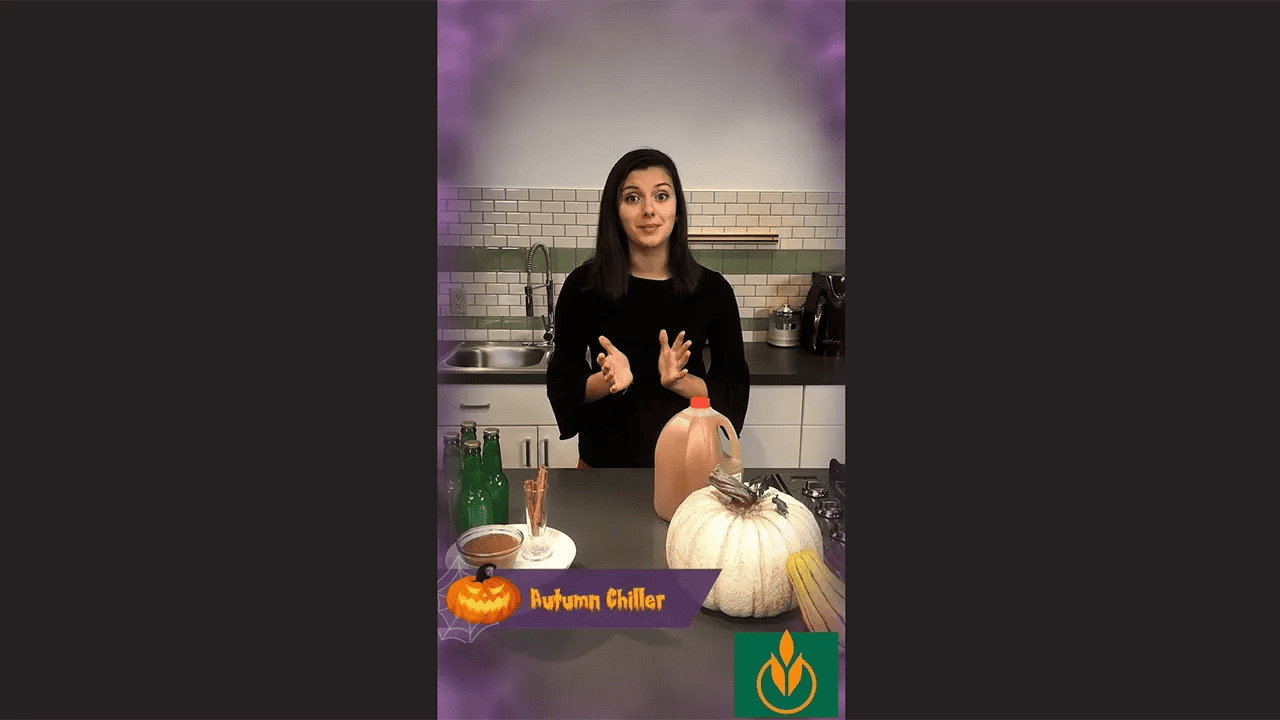 Simply Jules Halloween Hack—Autumn Chiller Drink