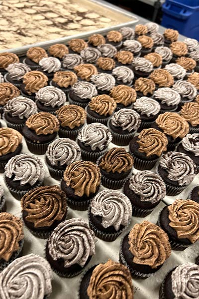 Image of cupcakes with frosting.
