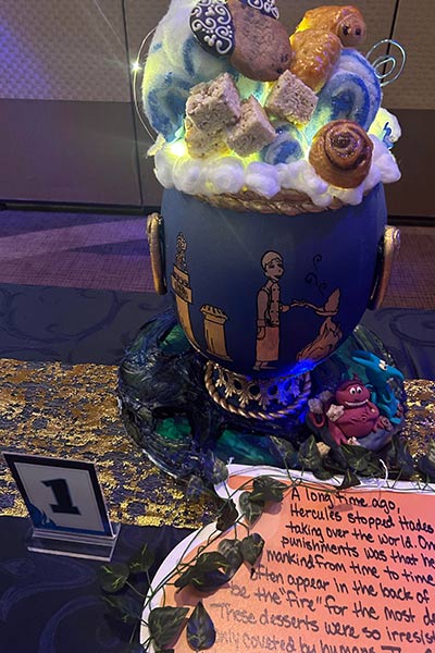 Image of a dessert on display.