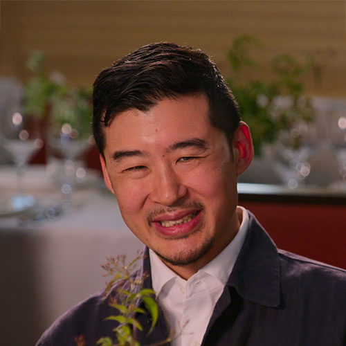 Image of a headshot of CIA alum Francis Lam ’03.