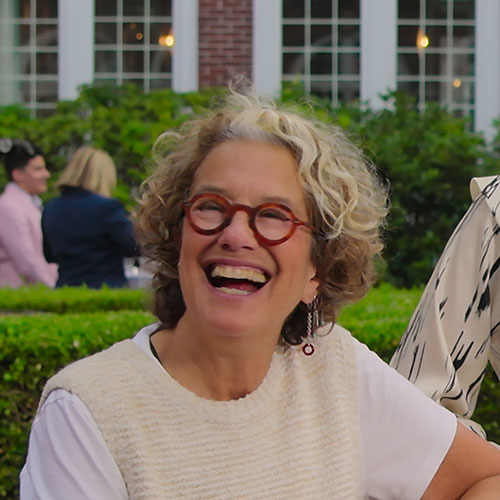 Image of a headshot of CIA alum Susan Feniger ’77.