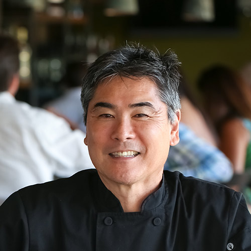 Image of CIA alum Roy Yamaguchi ’76.